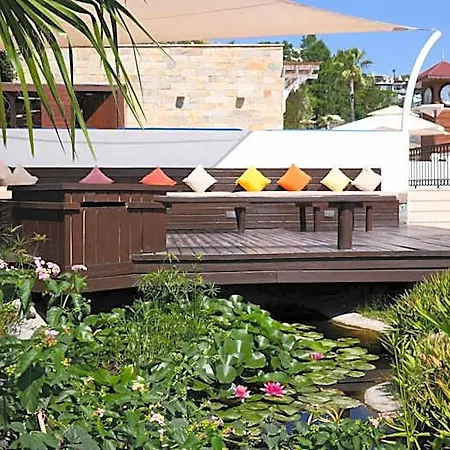 Bellazure Hotel Akyarlar