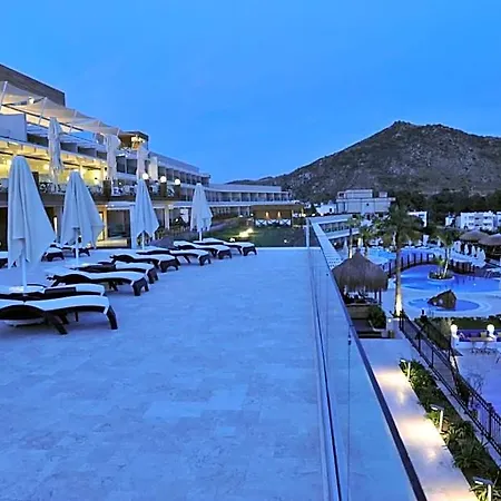 Bellazure Hotel Akyarlar